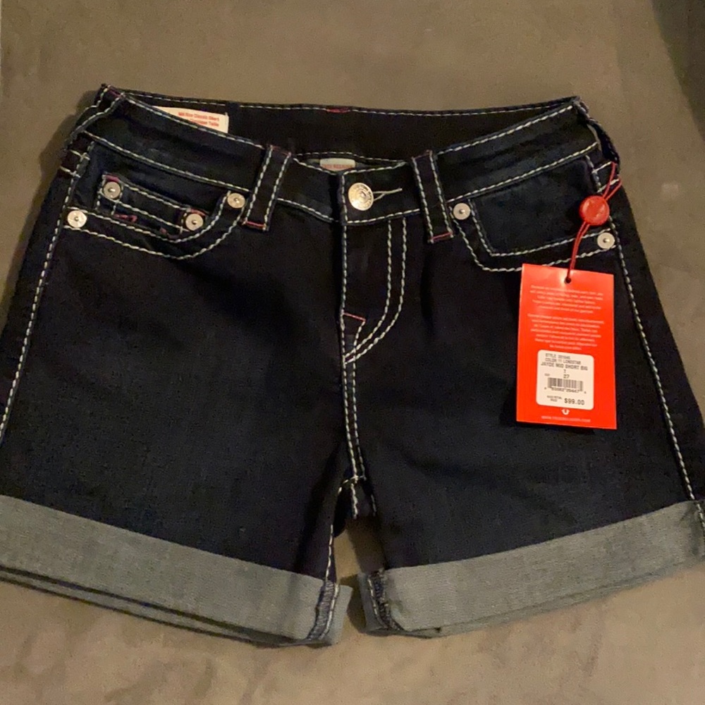 Woman’s shorts